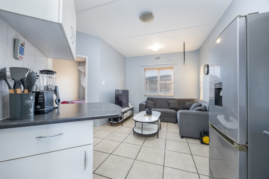 2 Bedroom Property for Sale in Stellendale Western Cape